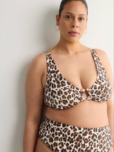 Leopard printed