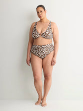 Leopard printed
