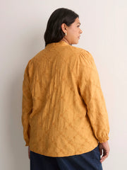 SPRUCE YELLOW