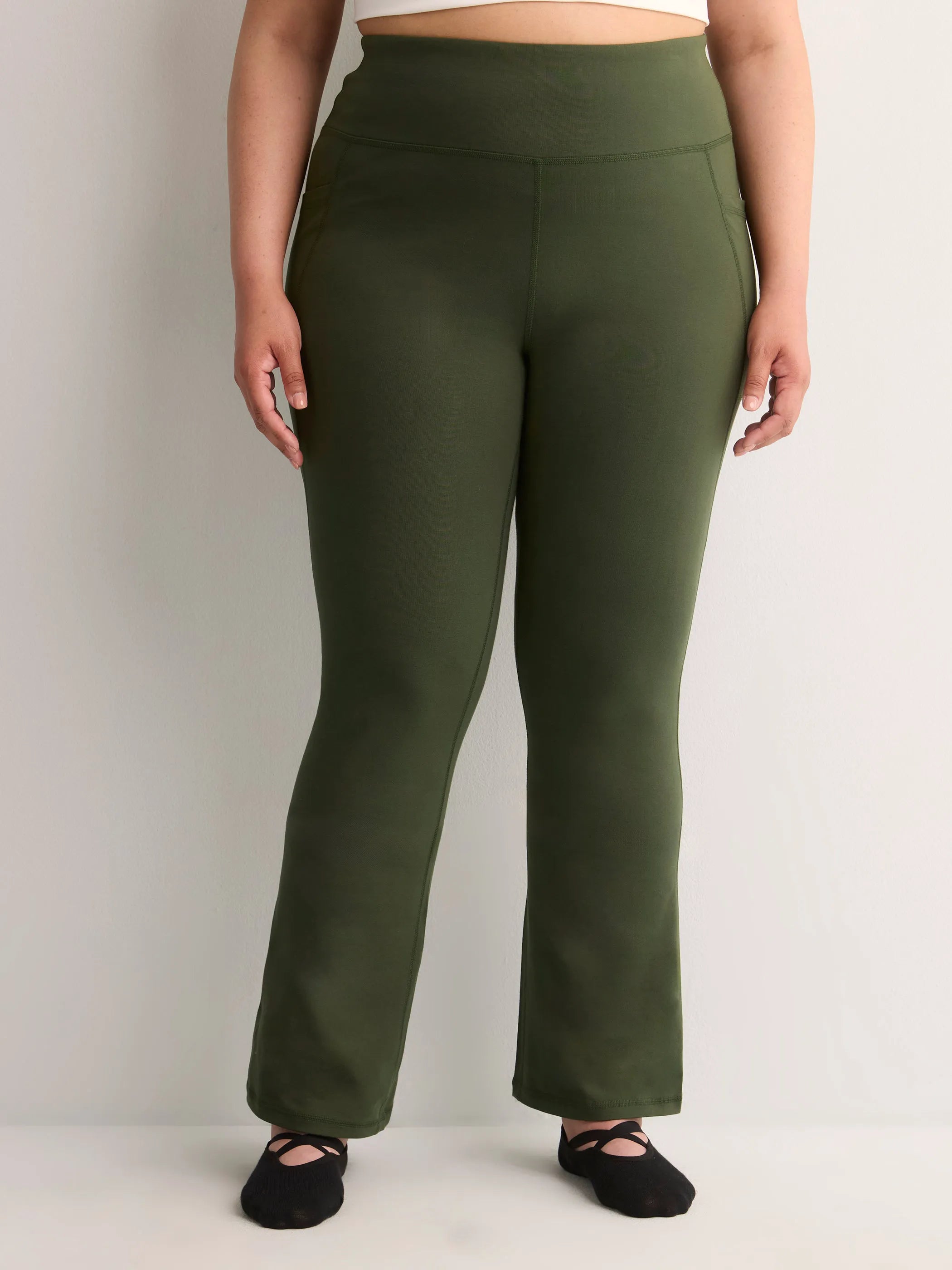KOMBU GREEN