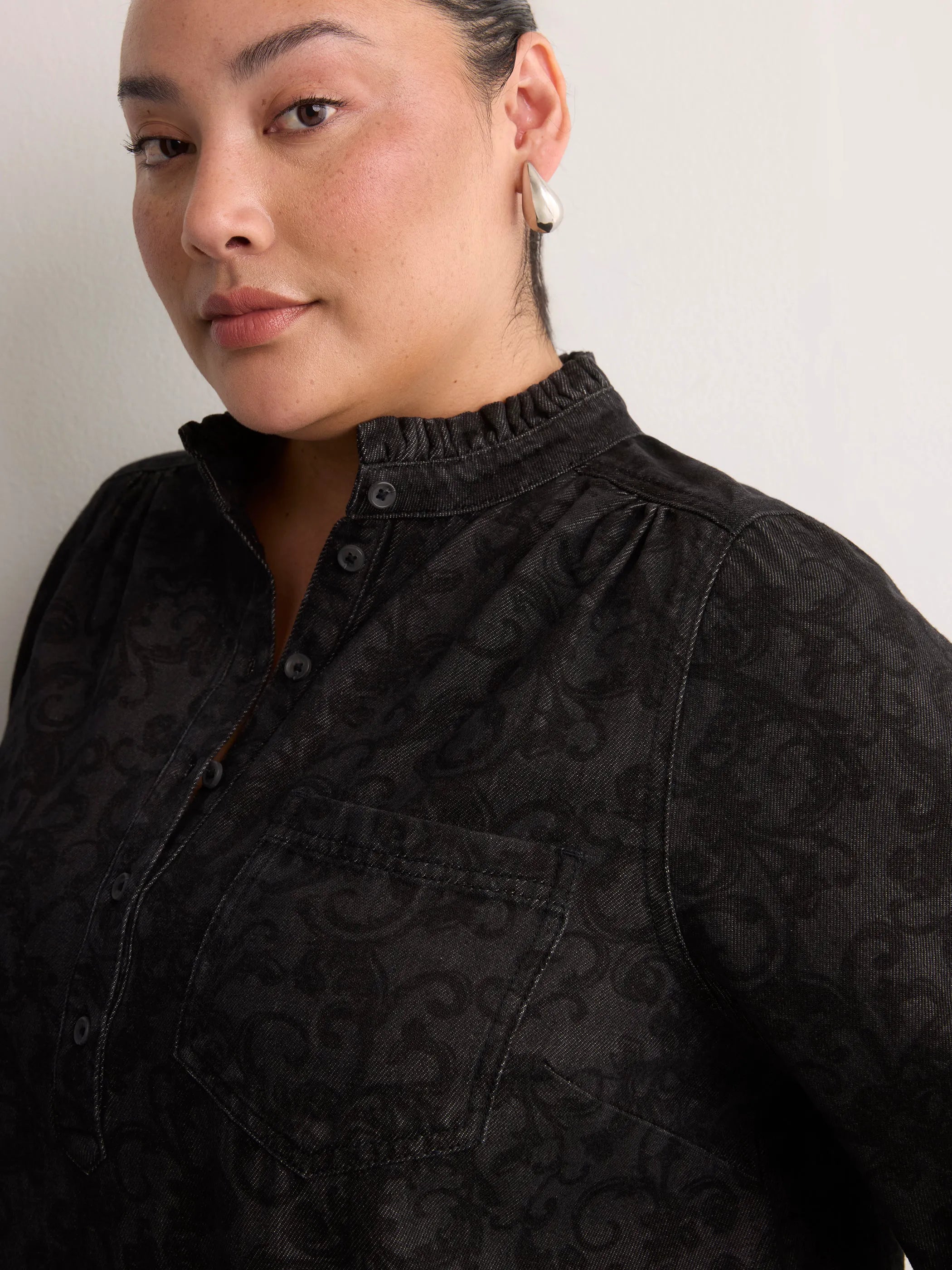 DENIM BLACK