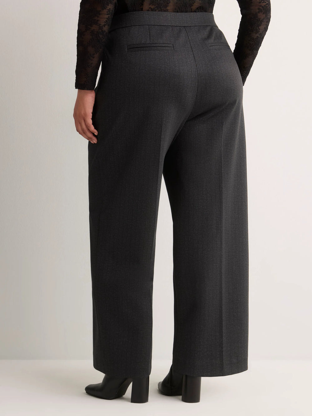 CHARCOAL PINSTRIPE