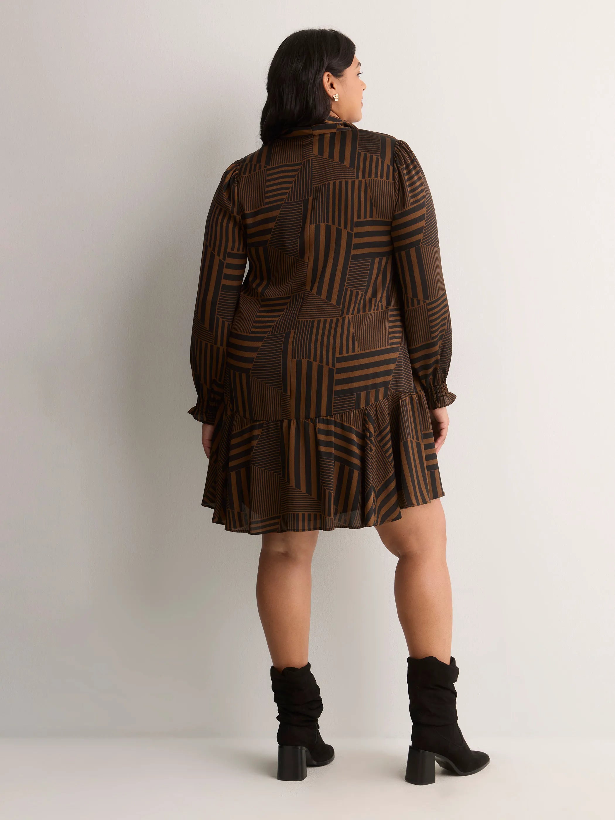 F26 Pe Womens Apparel 961
