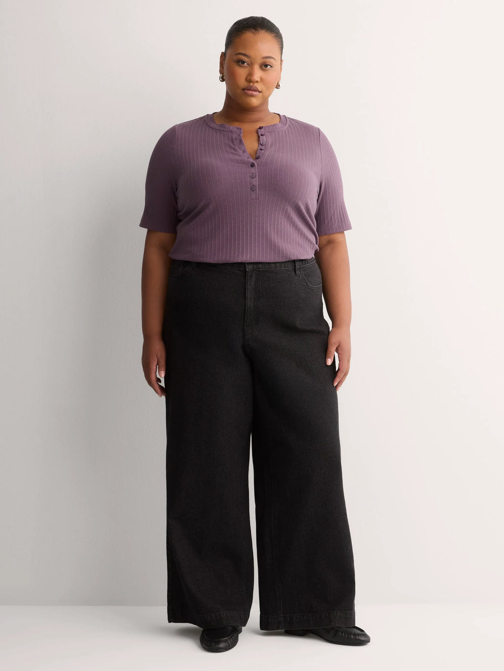 BLACK PLUM