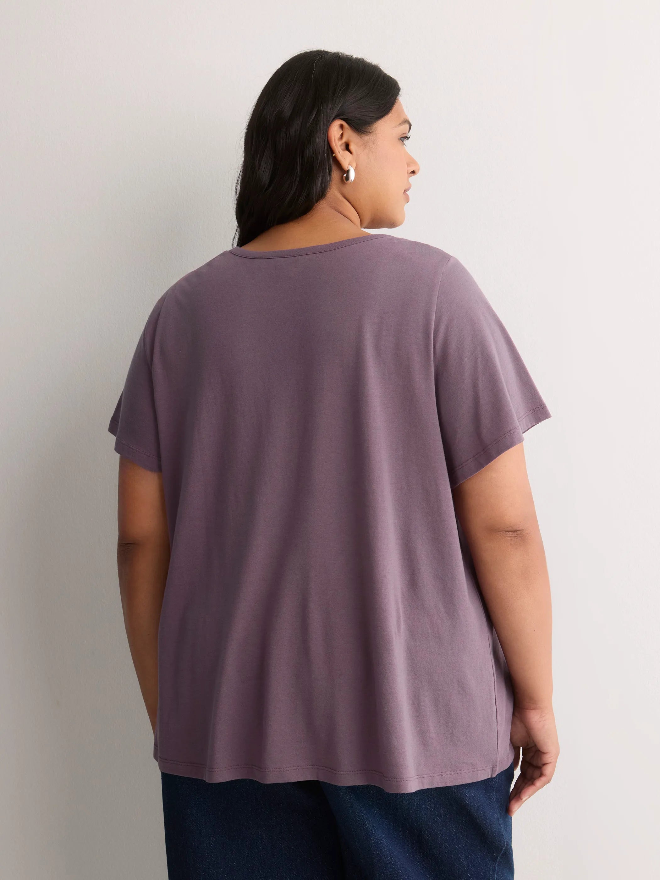 BLACK PLUM