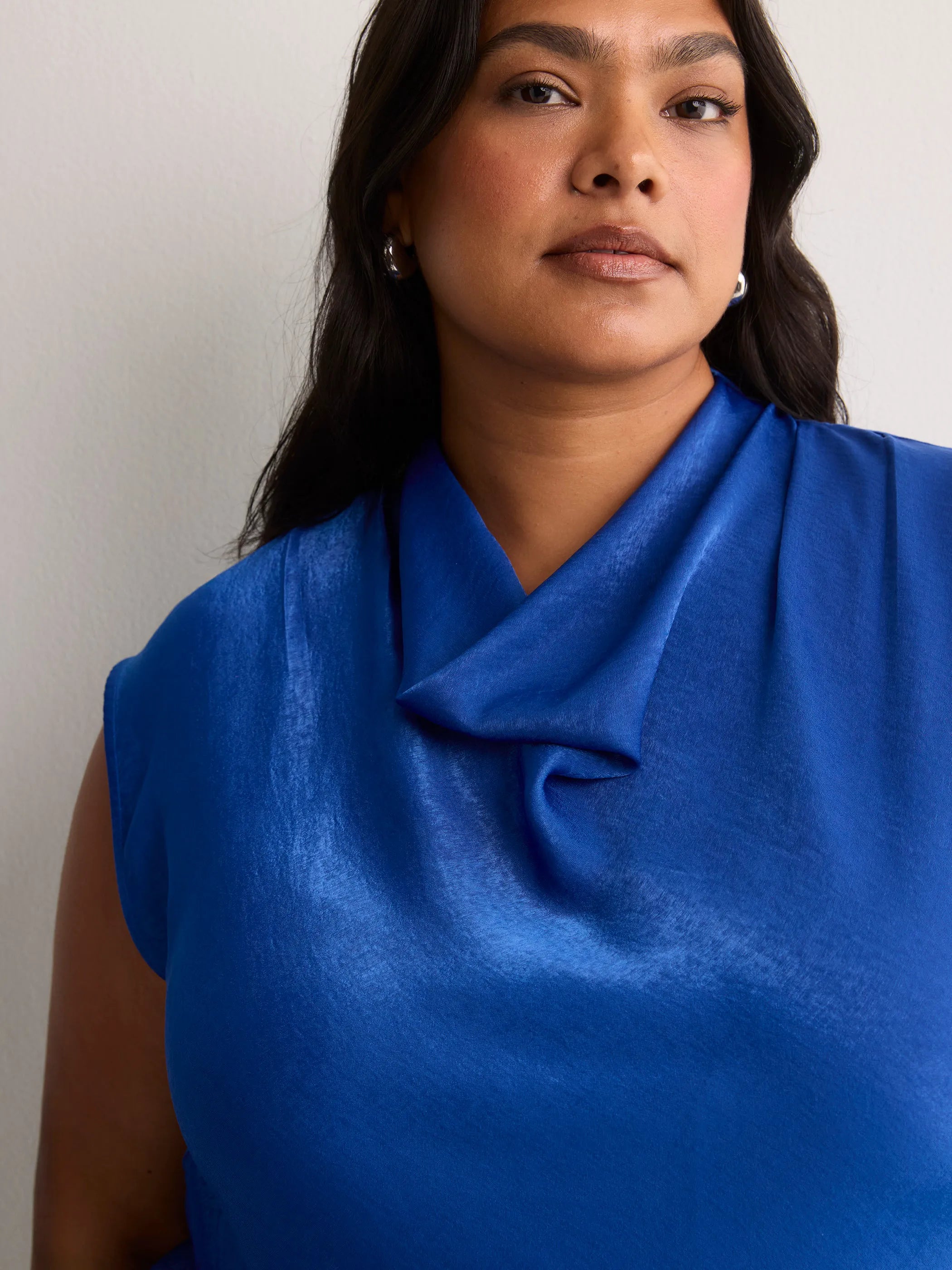 MAZARINE BLUE