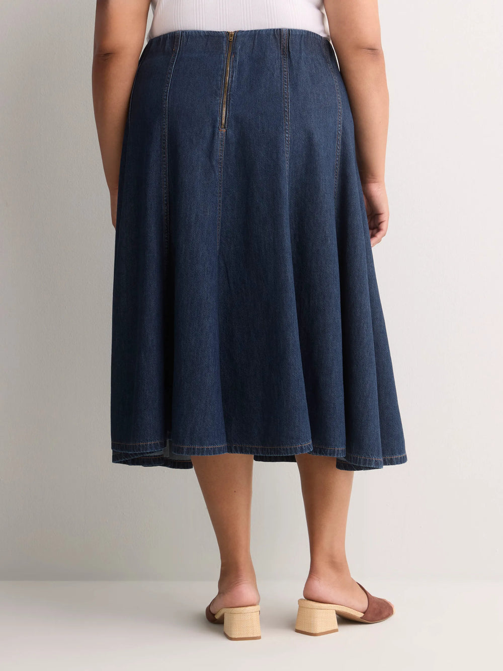 DARK DENIM