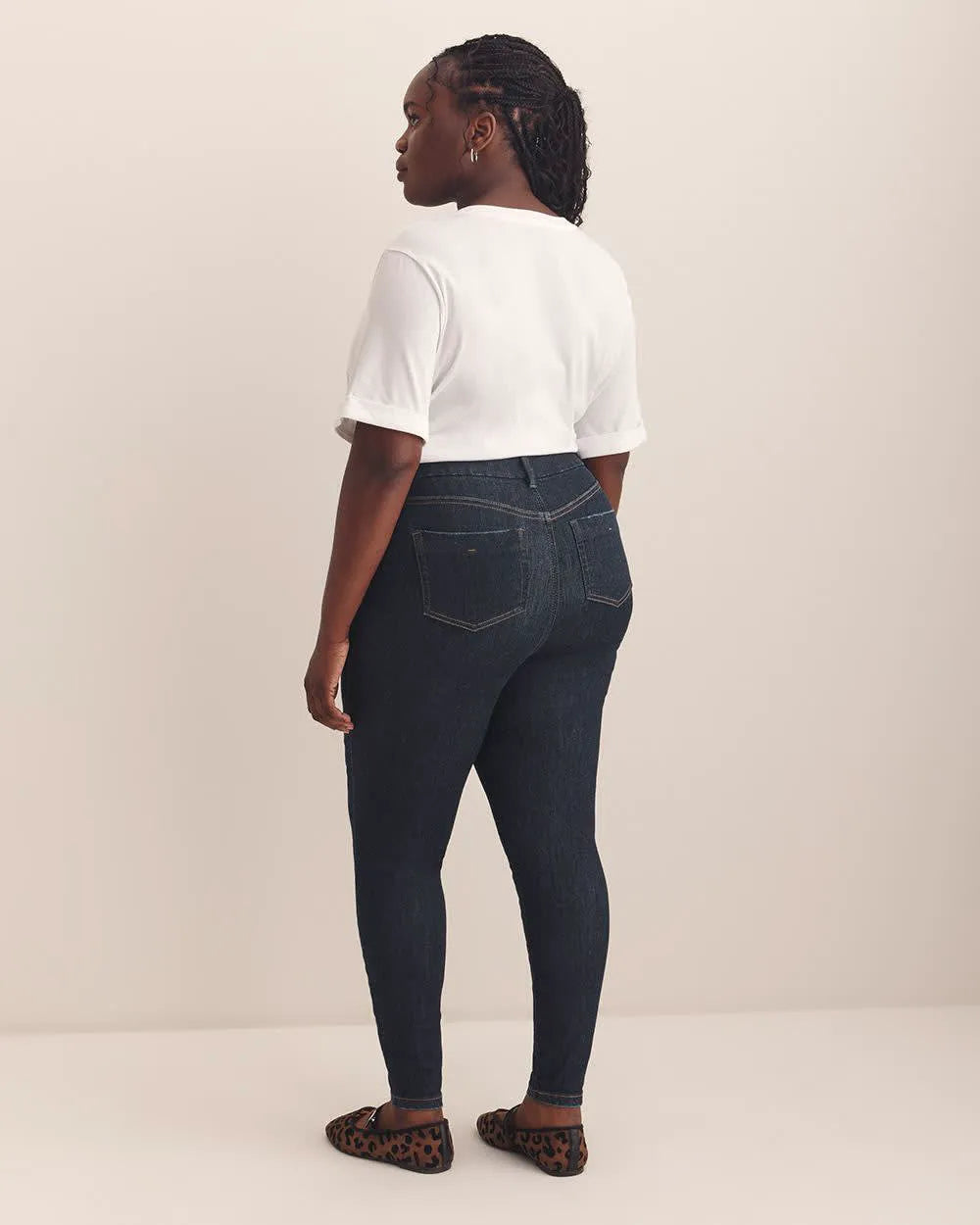 S26 Pe Womens Apparel 497