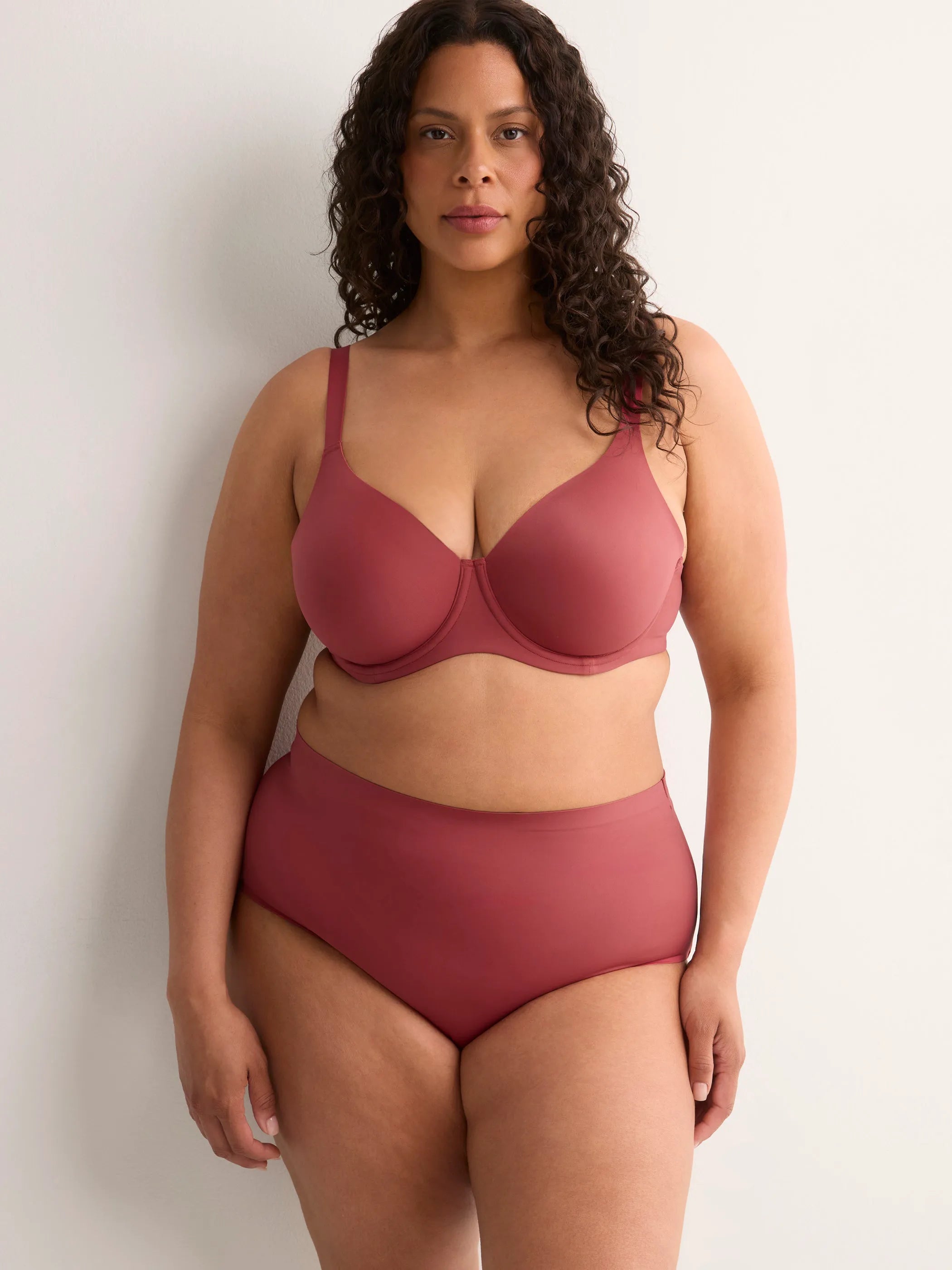 EARTH RED