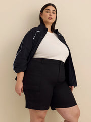 Solid Bermuda with Cargo Pockets