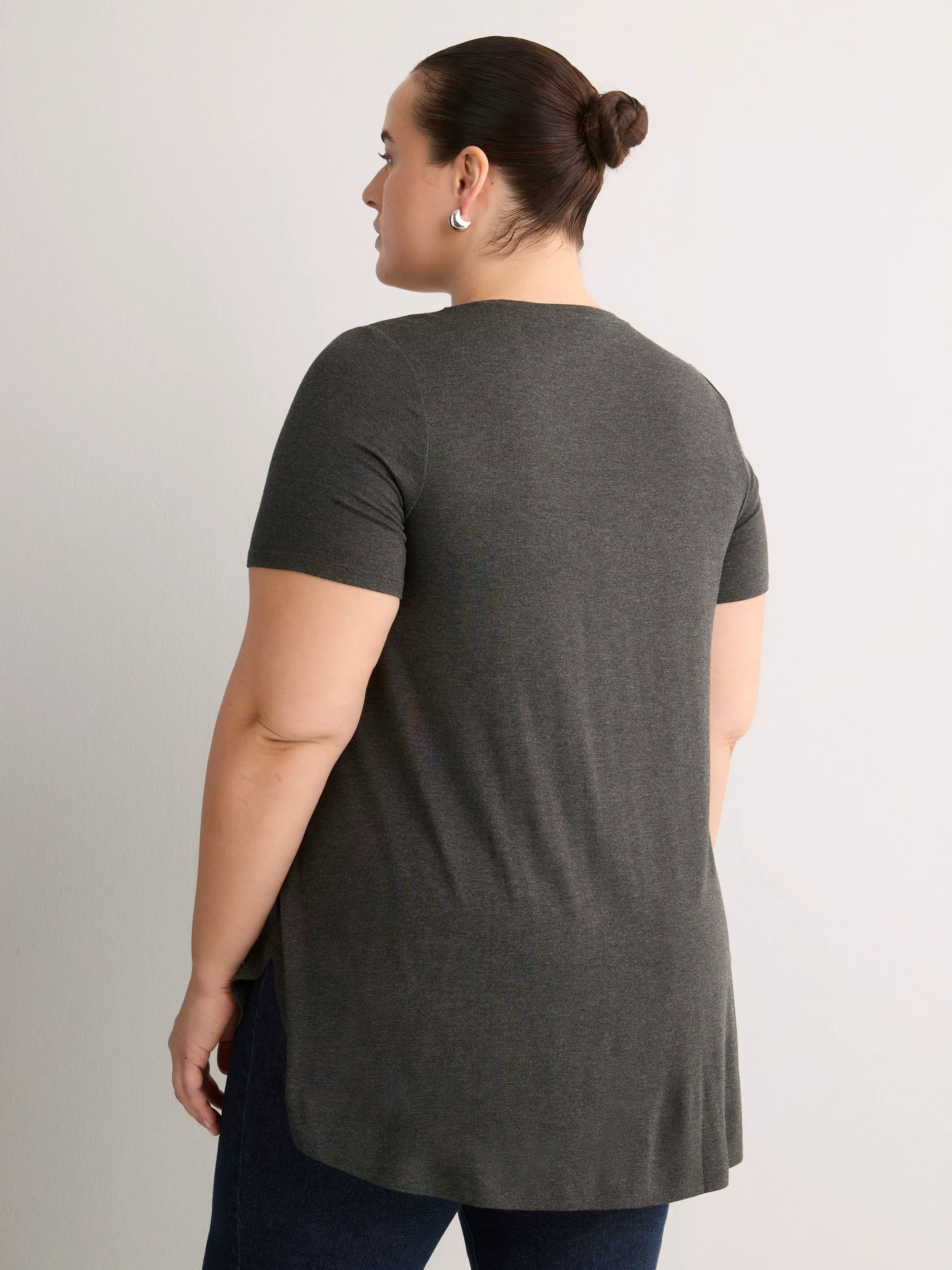 S27 Pe Womens Apparel 80