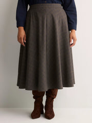 BROWN PLAID