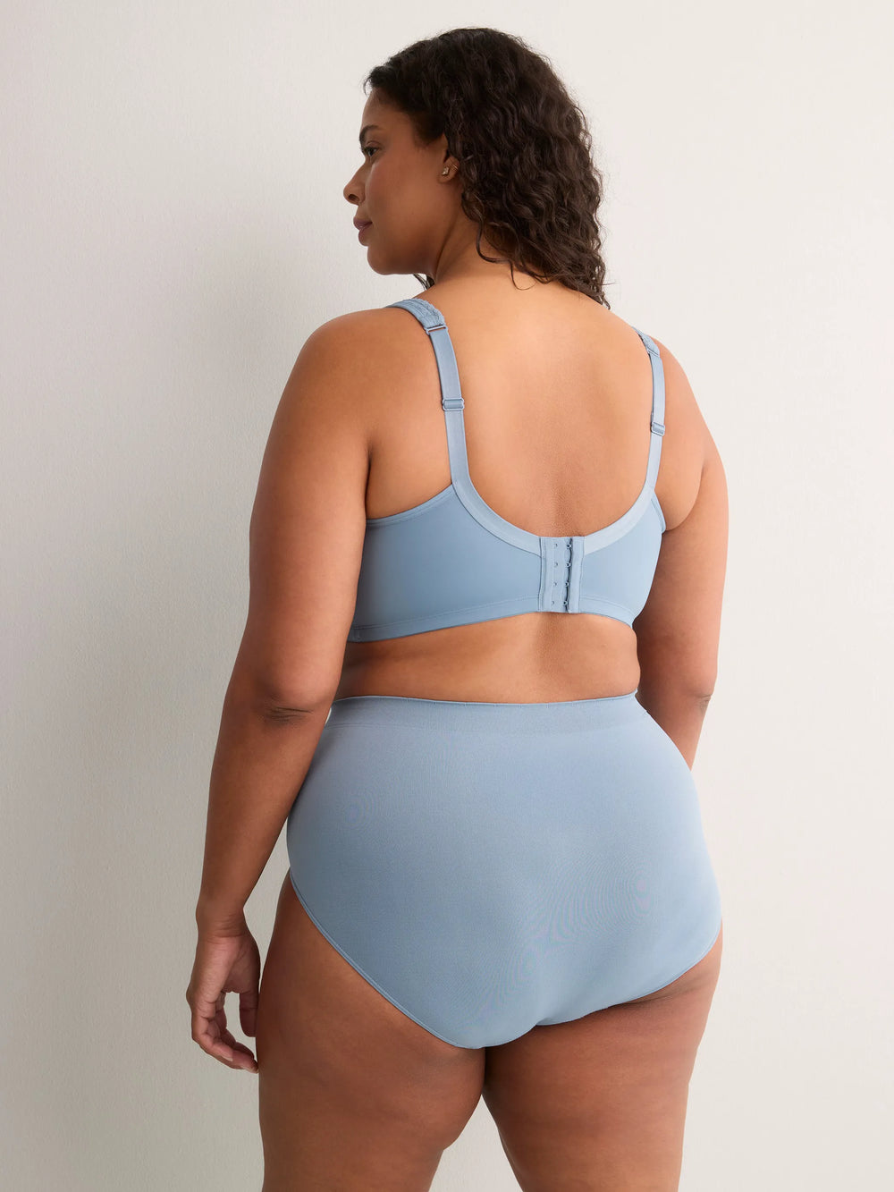 WINDWARD BLUE