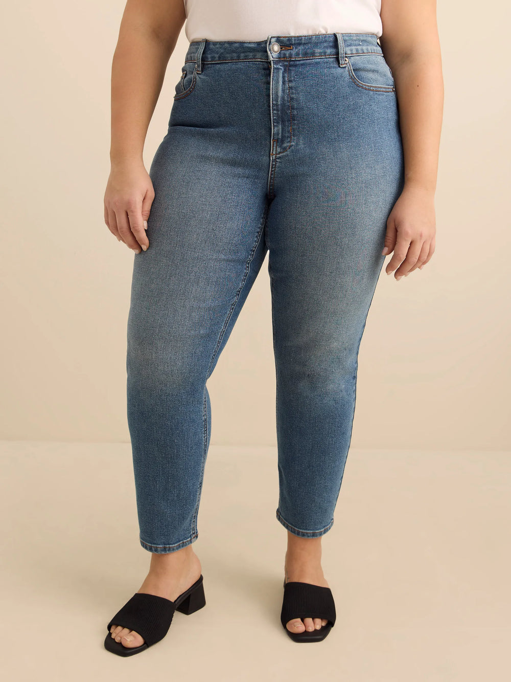 Medium denim