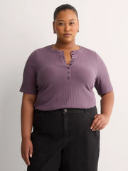 BLACK PLUM