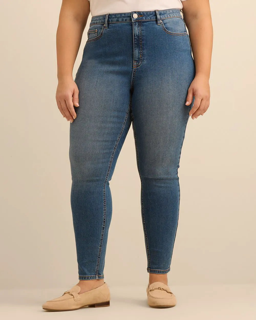 Medium denim