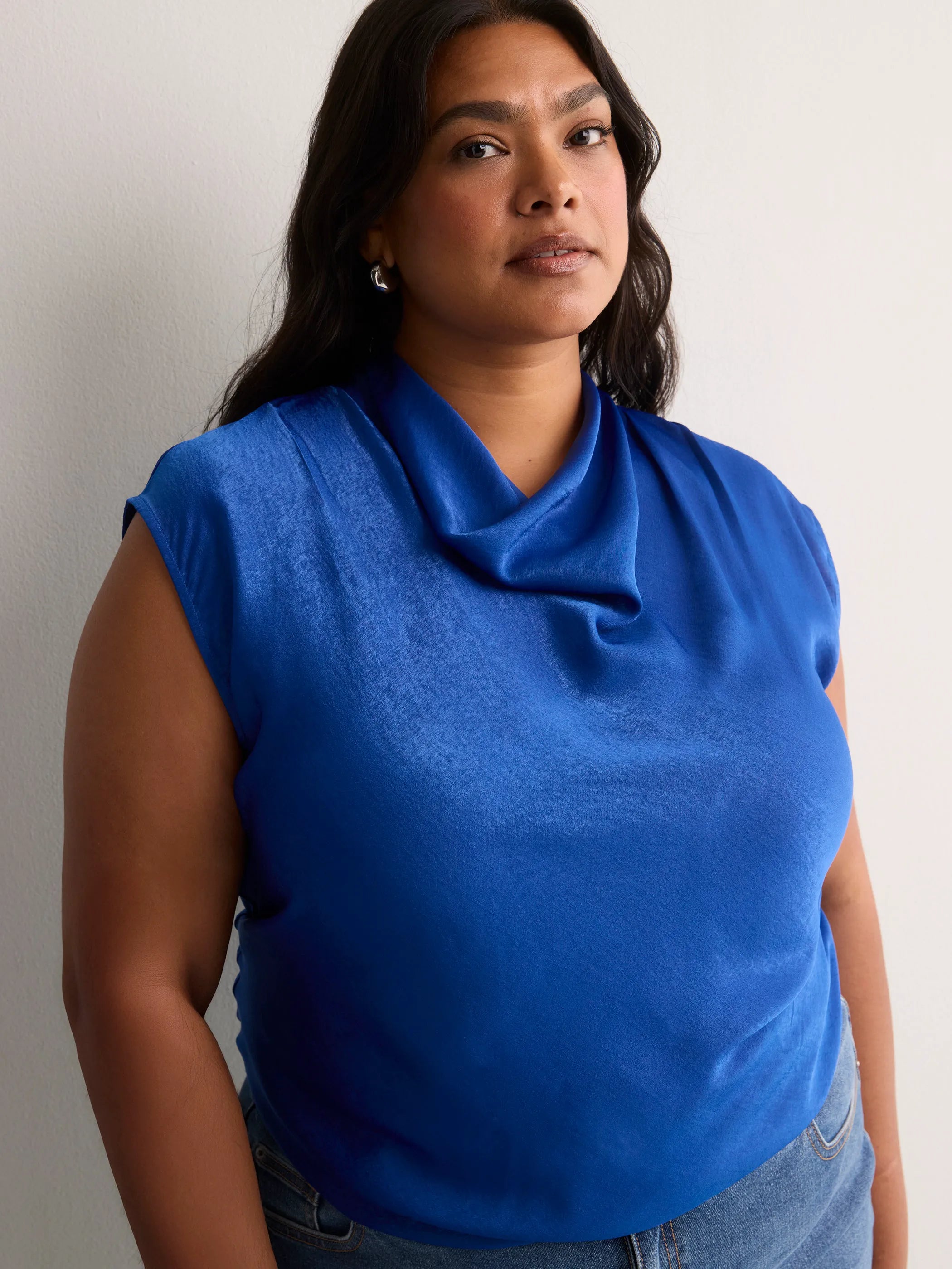 MAZARINE BLUE