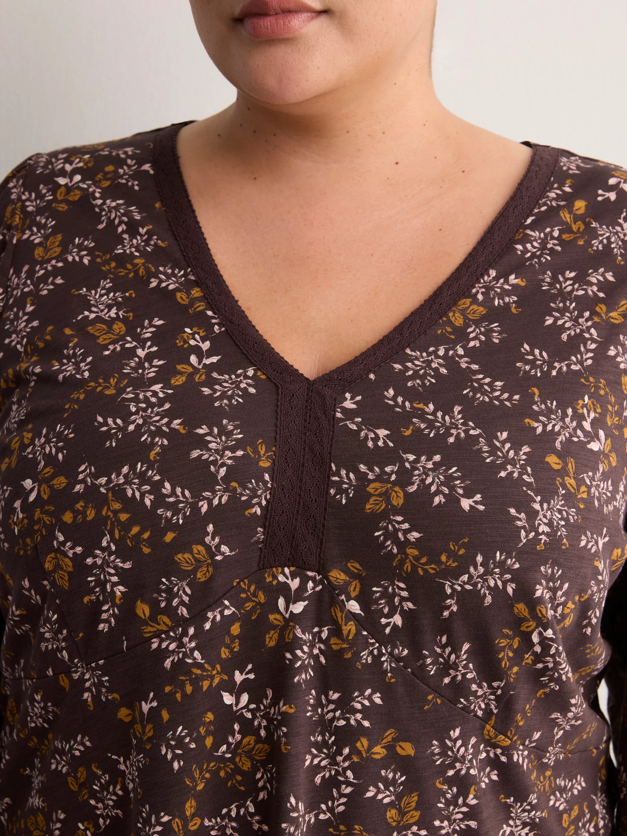 CHOCOLATE PLUM PRINTED