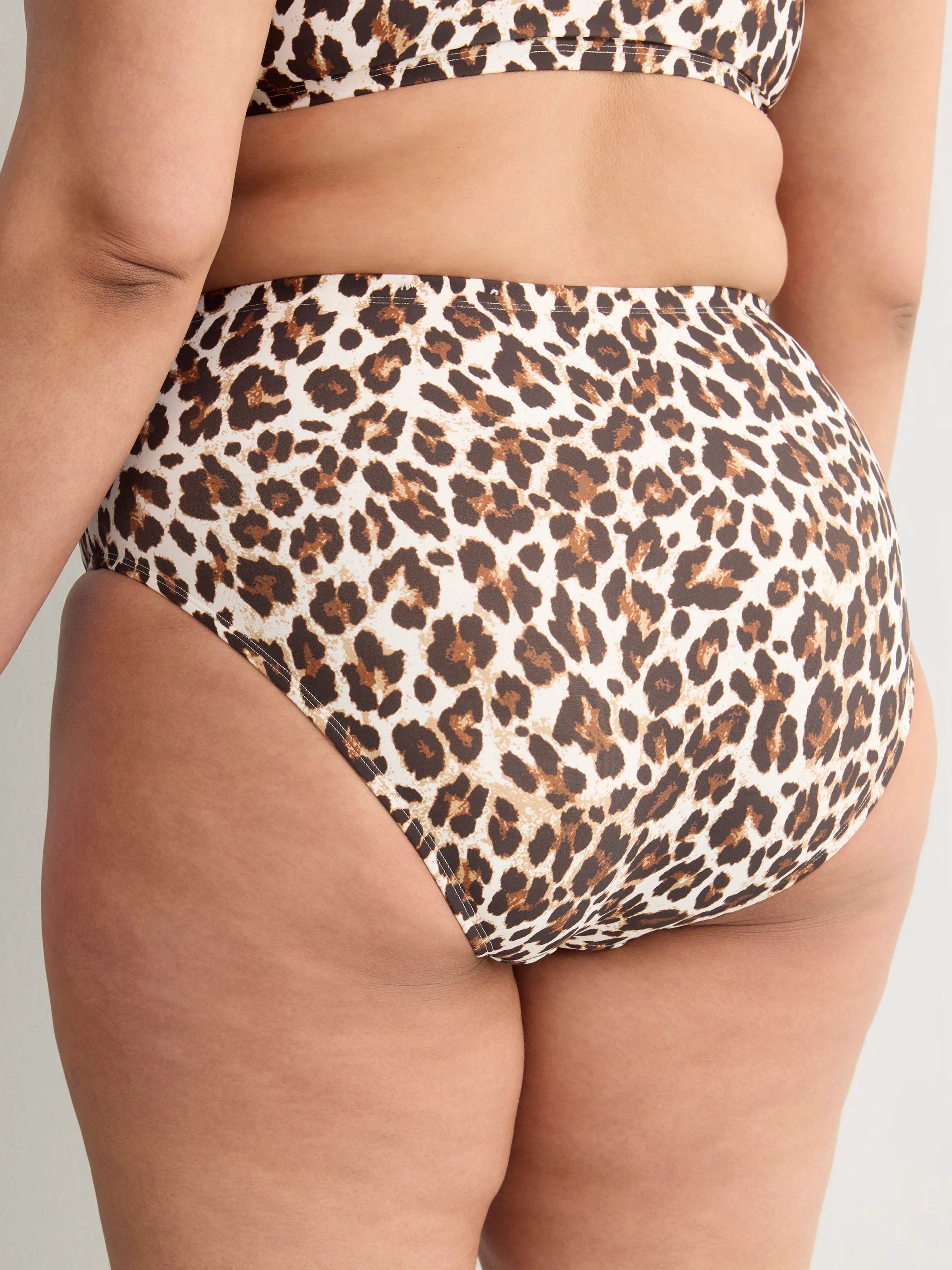 Leopard printed