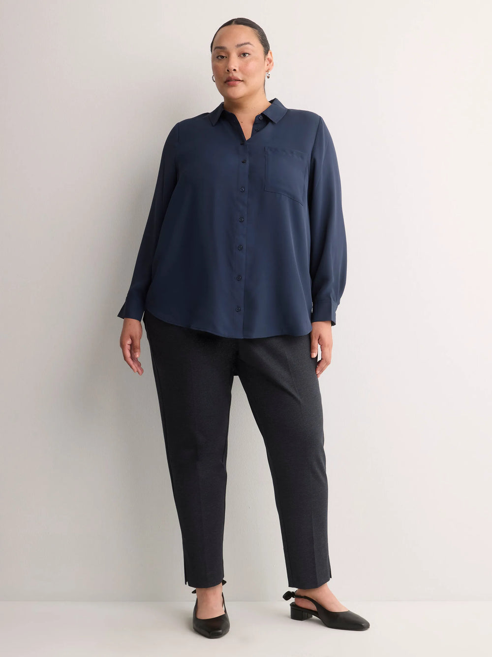 TEXTURED NAVY